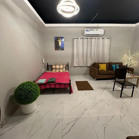 Ferienwohnung Cozy Corner 2024 Abu Dhabi Exterior foto