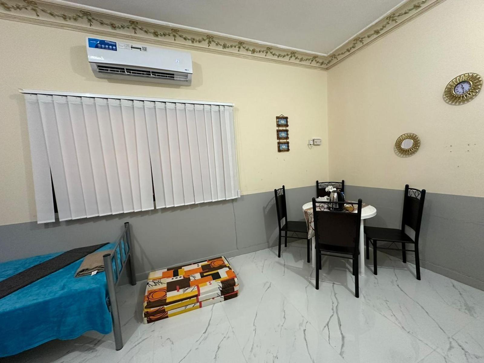 Ferienwohnung Cozy Corner 2024 Abu Dhabi Exterior foto
