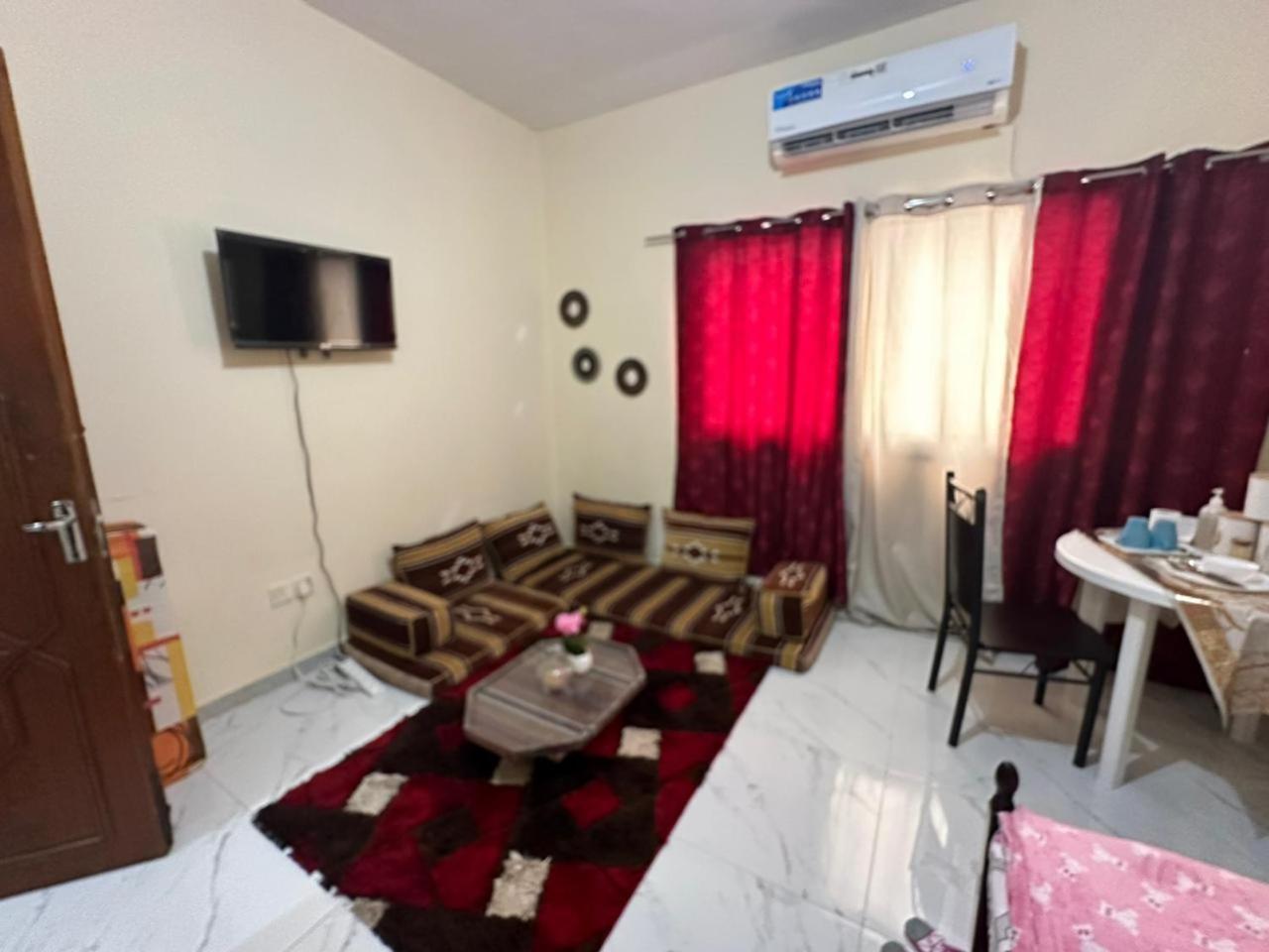 Ferienwohnung Cozy Corner 2024 Abu Dhabi Exterior foto